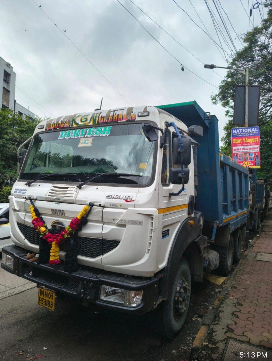 Truck